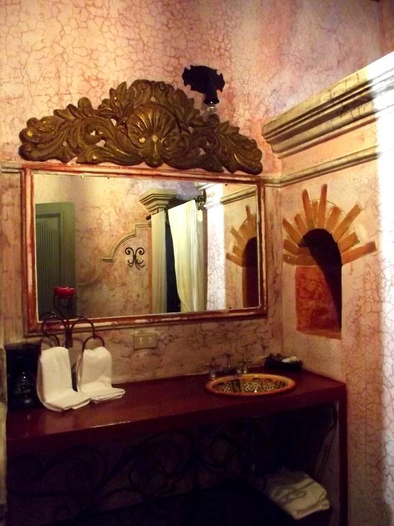 Hotel La Casona De أنتيغوا غواتيمالا الغرفة الصورة
